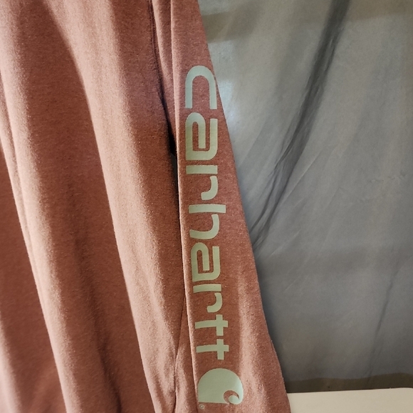 Carhartt Long Sleeve Tees for Versatile Style - Picture 3 of 8